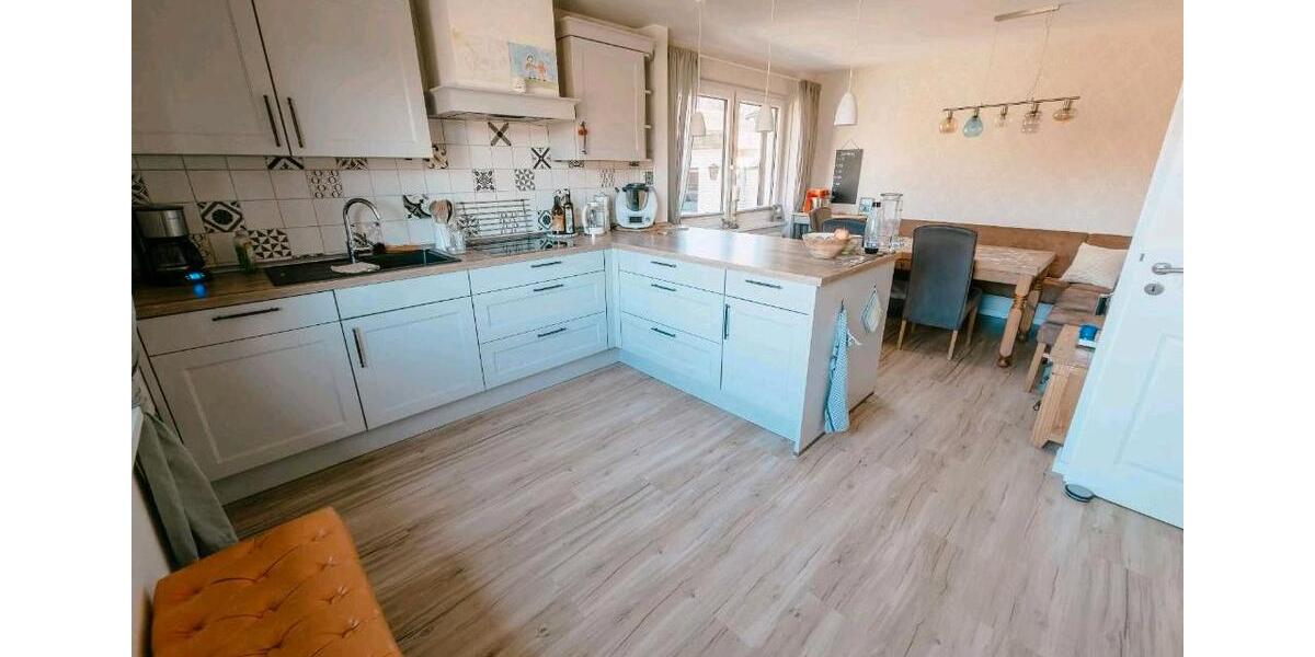 Einfamilienhaus Bispingen - 11 Zimmer, 250 m&sup2;, 589.000&euro; | Angebot:26300011