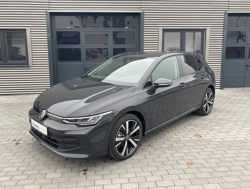 VW Golf 4.905 km 27.800 € Birgel 54587