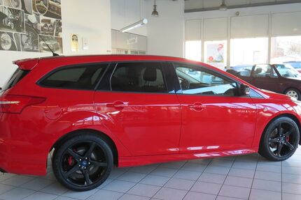 Ford Focus 92.225 km 11.900 € Stadtilm 99326