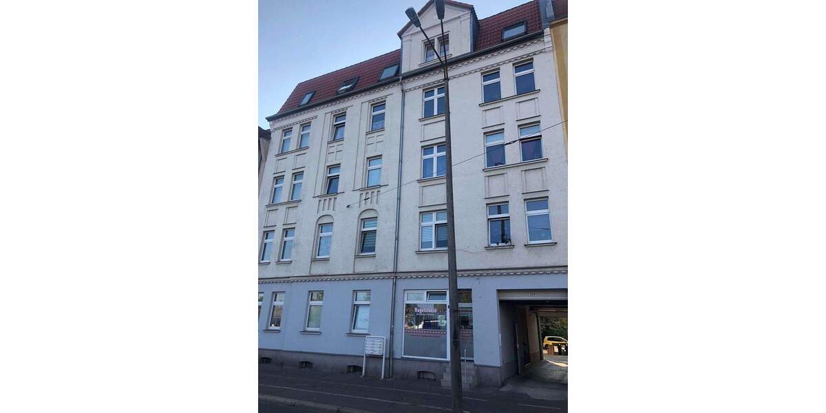 Zimmer Halle Damaschkestraße - 4 Zimmer, 86 m&sup2;, 695&euro; | Angebot:25984564