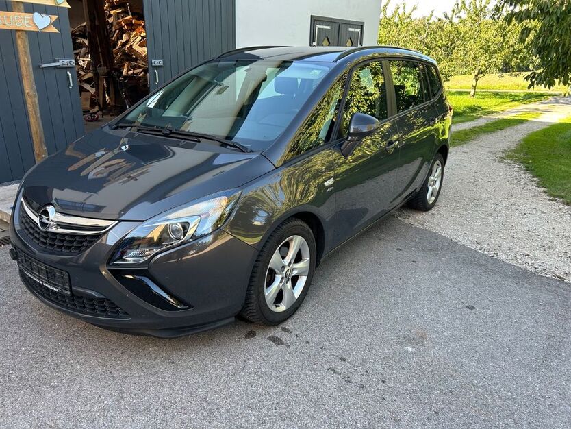 Opel Zafira Tourer 116.113 km 8.500 € Absberg 91720