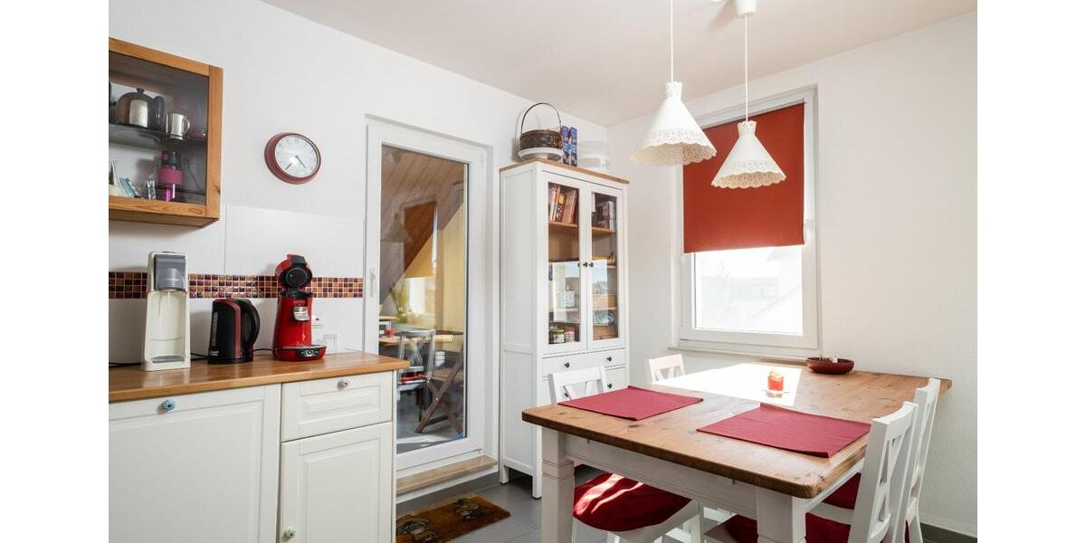 Dachgeschoßwohnung Braunschweig Westliches Ringgebiet - 5 Zimmer, 120 m&sup2;, 380.000&euro; | Angebot:27122040