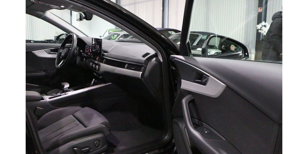 Audi A4 Avant 40 TDI BUSINESS SPORT / VIRTUAL-COCKPIT 42.000 km 26.994 &euro; Hamm 59077