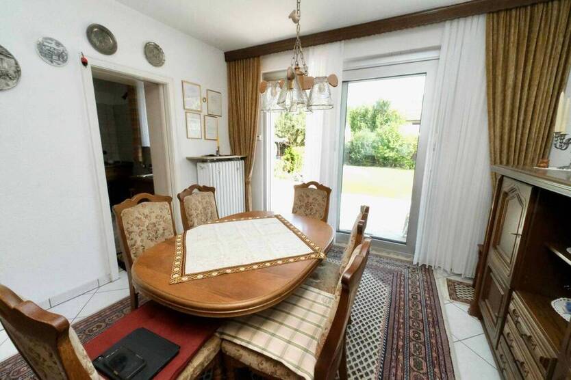 Lichtdurchflutetes Zuhause mit Terrasse, großem Garten und viel Ausbaureserve!