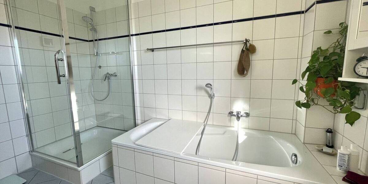 Reihenmittelhaus Bad Oldesloe - 6 Zimmer, 145 m&sup2;, 548.000&euro; | Angebot:26572740