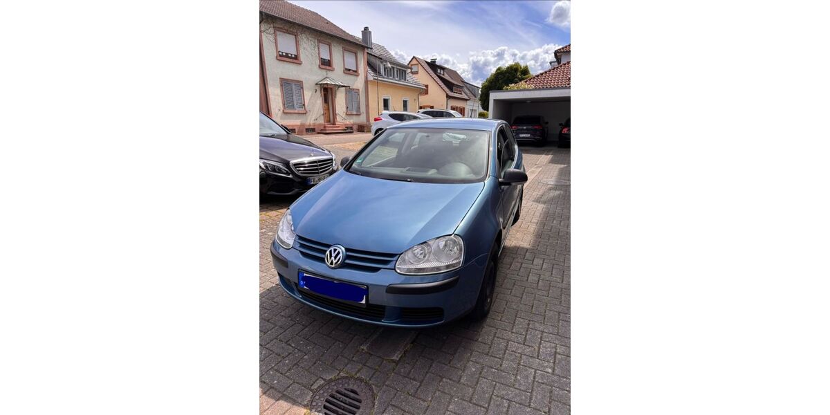 VW Golf 153.673 km 3.000 &euro; Neuenburg 79395