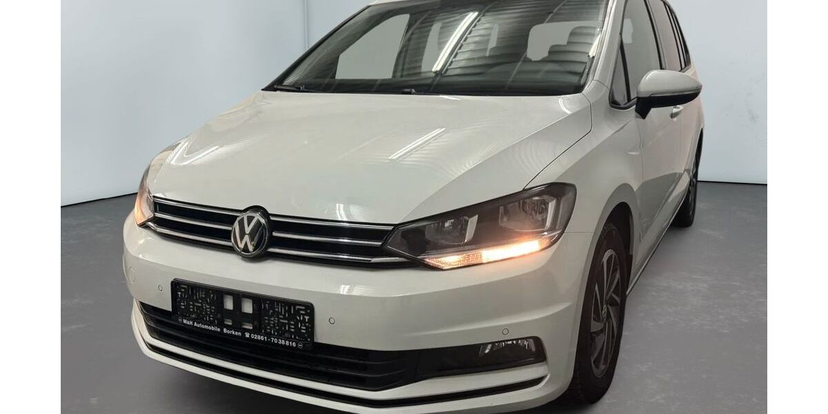VW Touran 220.121 km 12.290 &euro; Bocholt 46397