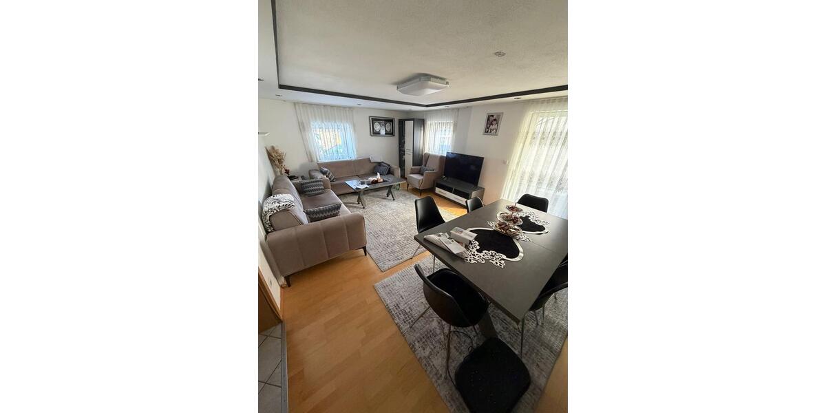 Erdgeschoßwohnung Bopfingen - 4.5 Zimmer, 120 m&sup2;, 1.200&euro; | Angebot:26387727