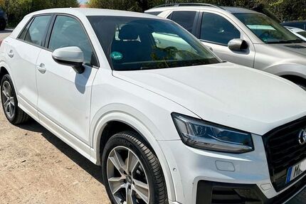 Audi Q2 13.859 km 21.900 &euro; München 80796