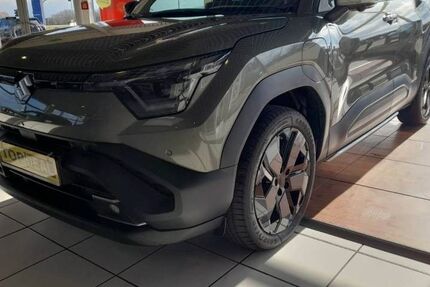 Suzuki e Vitara 1.008 km 39.540 &euro; Burg 39288