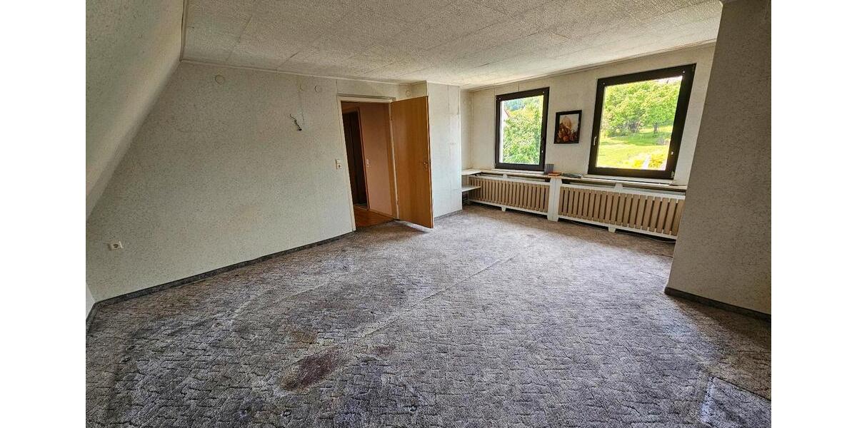 Doppelhaushälfte Freital - 6 Zimmer, 140 m&sup2;, 310.000&euro; | Angebot:27113705