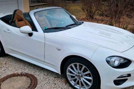 Fiat 124 Spider 90.500 km 15.700 &euro; Landsberg 86899
