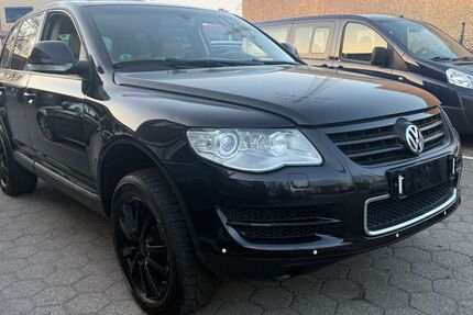VW Touareg 157.000 km 14.000 &euro; Hamburg 22043