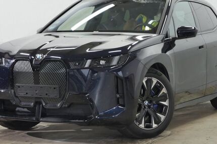 BMW iX 23.200 km 77.900 &euro; Dillingen 89407