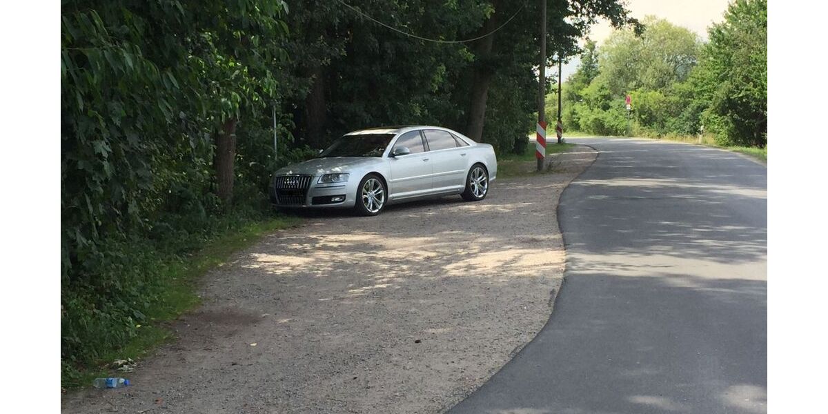Audi A8 120.000 km 20.500 &euro; Amberg 92224