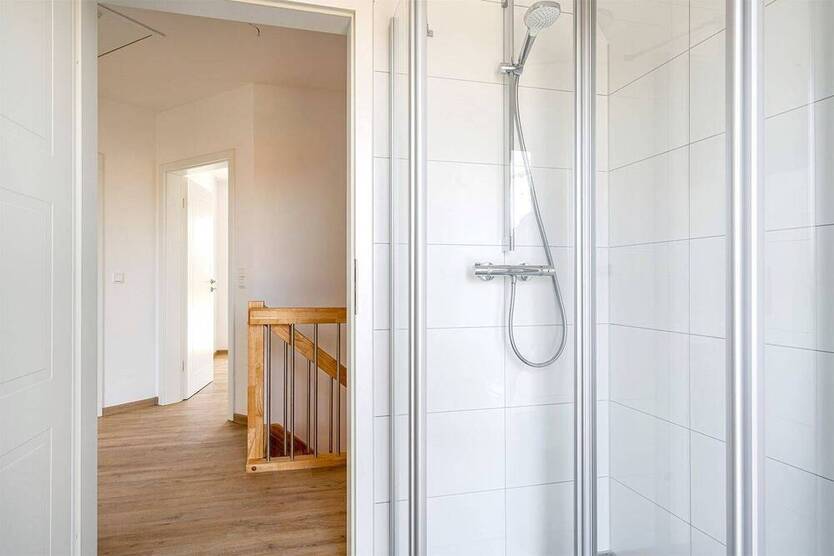 Modernes & energieeffizientes Reihenmittelhaus in zentraler Lage - schlüsselfertig & bezugsbereit!