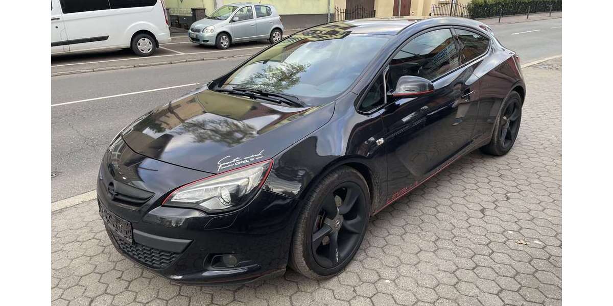 Opel Astra 144.000 km 6.490 &euro; Zeitz 06712