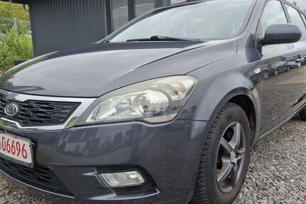Kia ceed / Ceed 124.000 km 5.999 &euro; Buxtehude 21614