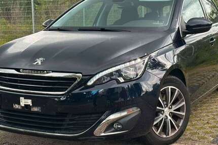 Peugeot 308 129.800 km 7.990 &euro; Mainz 55128