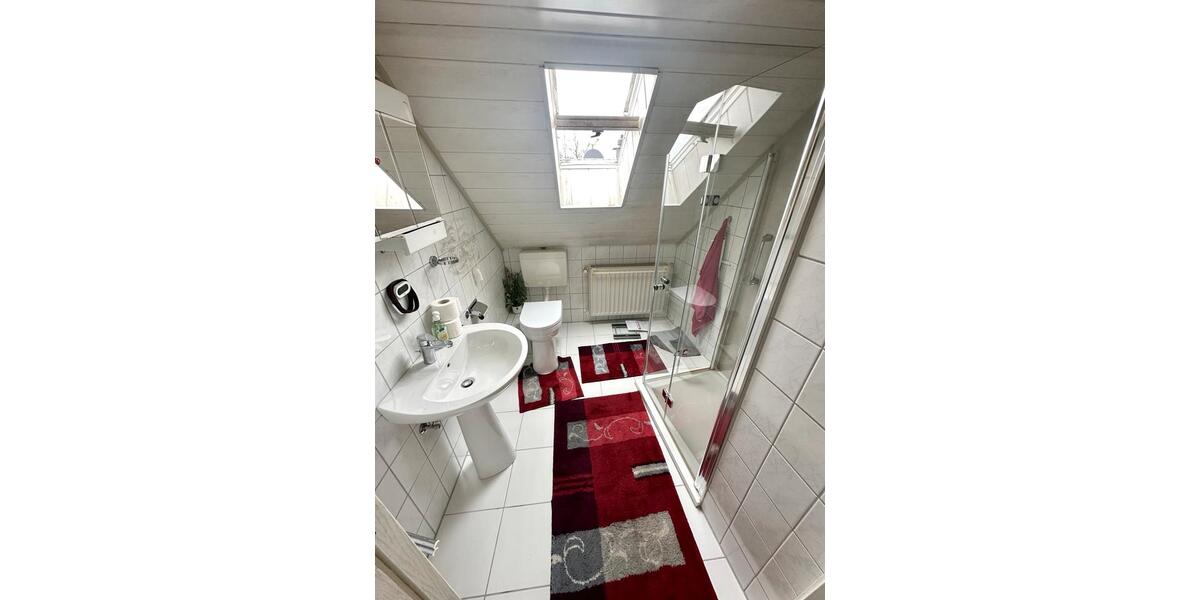 Provisionsfrei - Großzügiges Familen-Mehrgenerationenhaus 284qm 12.5 zimmer