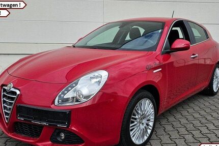 Alfa Romeo Giulietta 107.500 km 9.690 &euro; Bad Kreuznach 55545