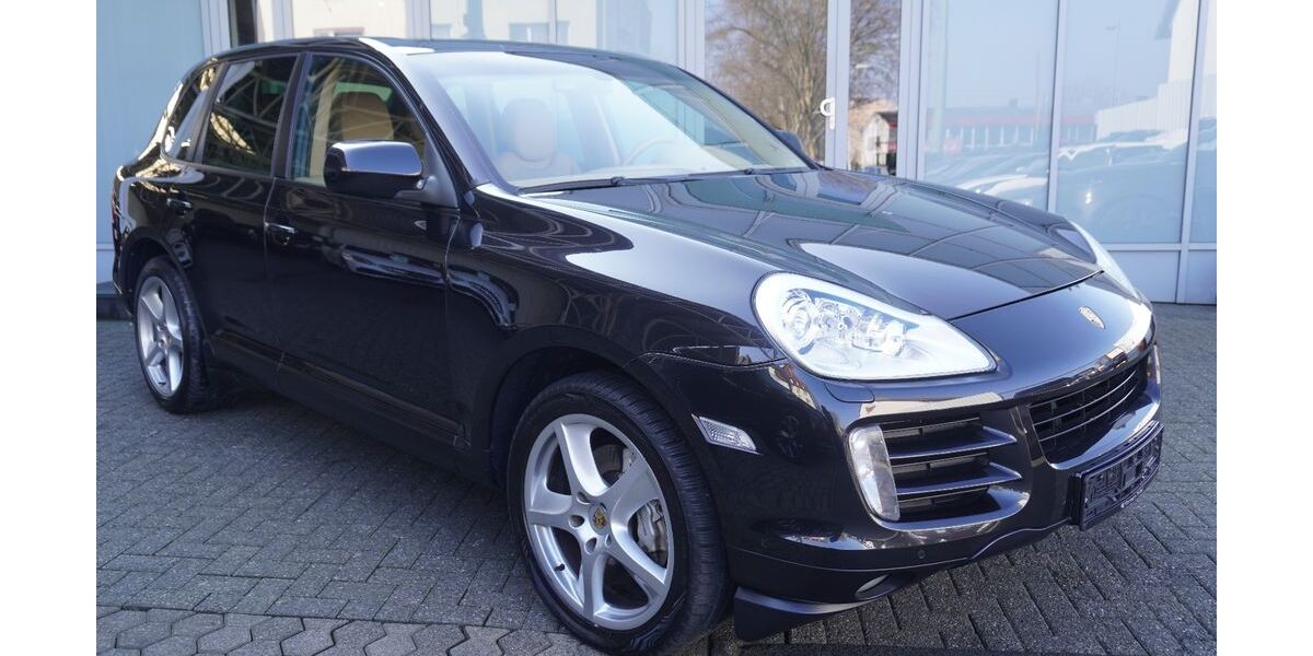 Porsche Cayenne 178.600 km 11.990 &euro; Kassel 34123