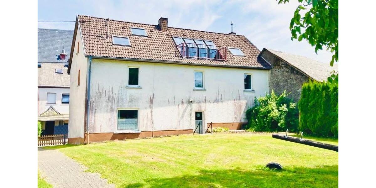 Reihenhaus Mehren - 5 Zimmer, 300 m&sup2;, 185.000&euro; | Angebot:26877897