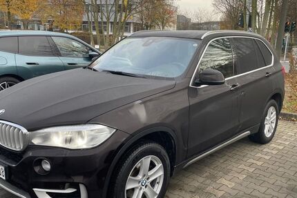BMW X5 232.000 km 20.790 € Waigolshausen 97534