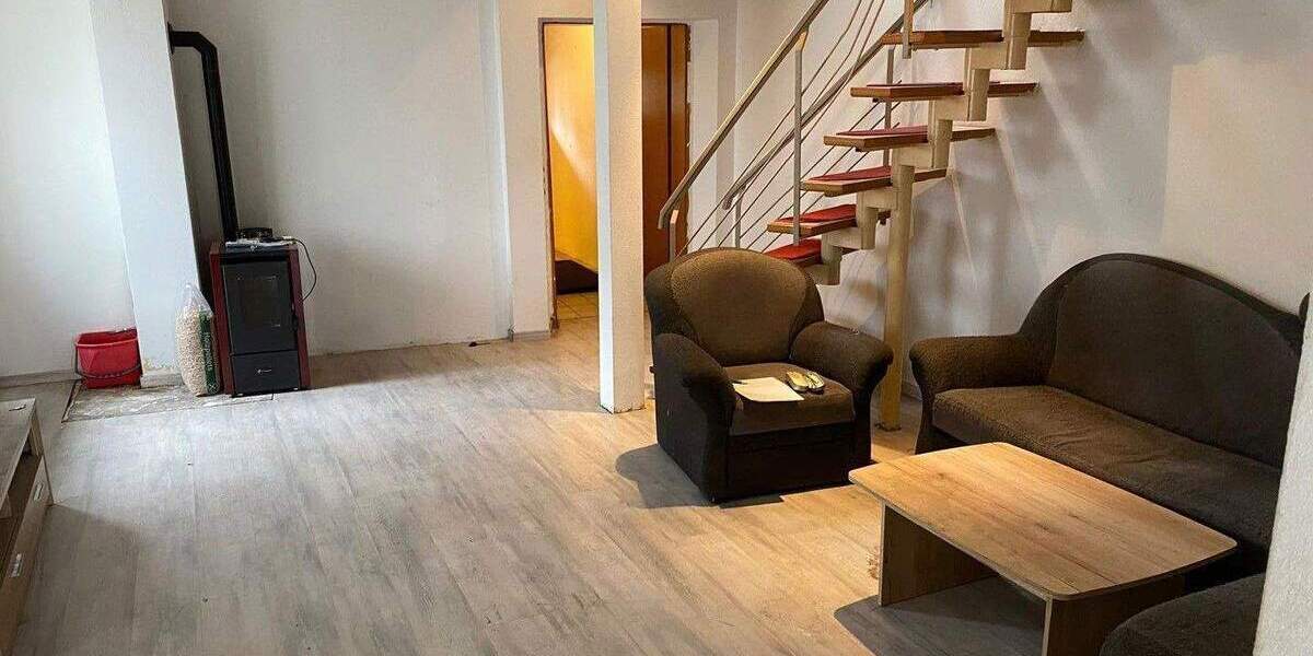 Doppelhaushälfte Steinheim - 5 Zimmer, 91 m&sup2;, 125.000&euro; | Angebot:24874634