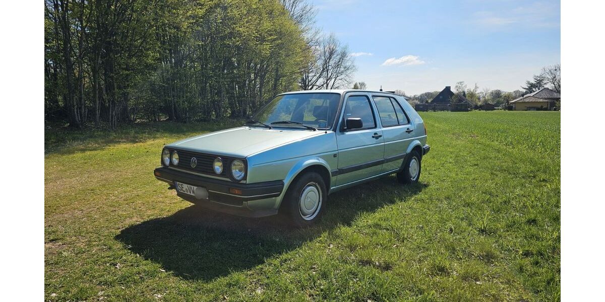 VW Golf 97.700 km 3.950 &euro; Schmalfeld 24640
