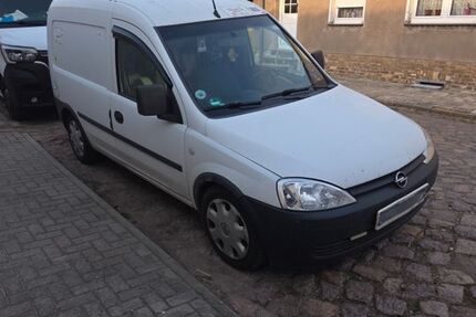 Opel Combo 422.300 km 699 &euro; SANDERSDORF 06792