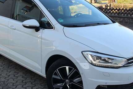 VW Touran 125.000 km 23.990 &euro; Nauort 56237