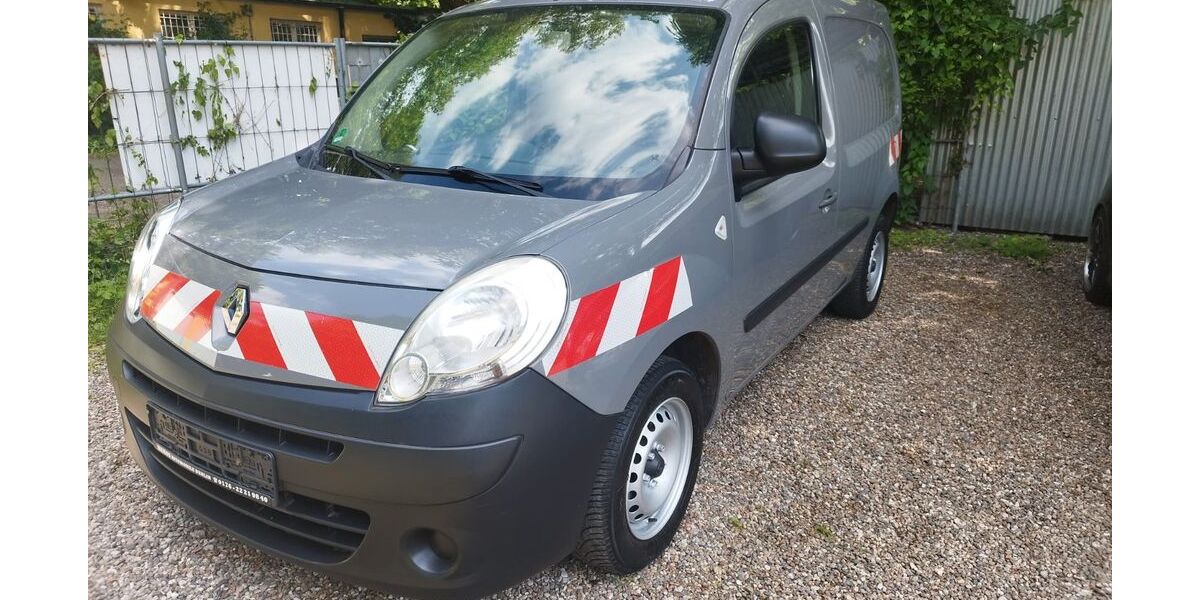 Renault Kangoo 166.212 km 5.950 &euro; Berlin (Kreuzberg) 10999