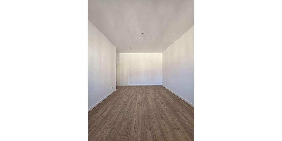 Etagenwohnung Bad Freienwalde (Oder) - 2 Zimmer, 90 m&sup2;, 1.081&euro; | Angebot:26335181