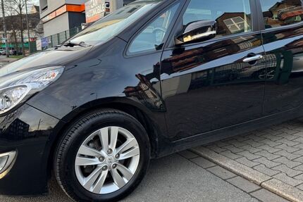 Hyundai ix20 231.901 km 5.450 &euro; Gelsenkirchen 45899