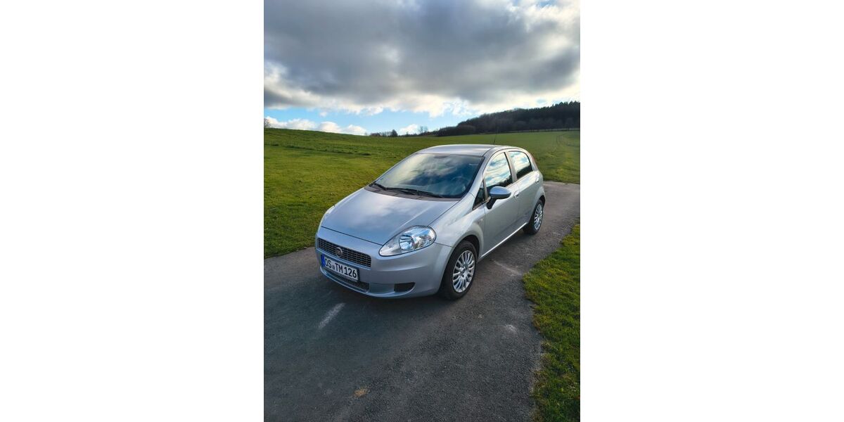 Fiat Grande Punto 112.021 km 2.650 &euro; Georgsmarienhütte 49124
