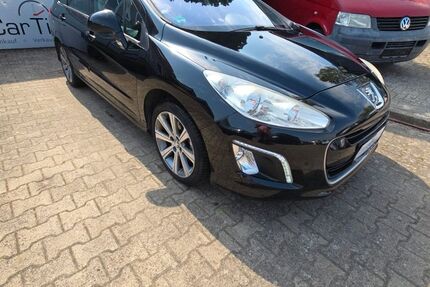 Peugeot 308 180.000 km 3.990 &euro; Neubrandenburg 17036