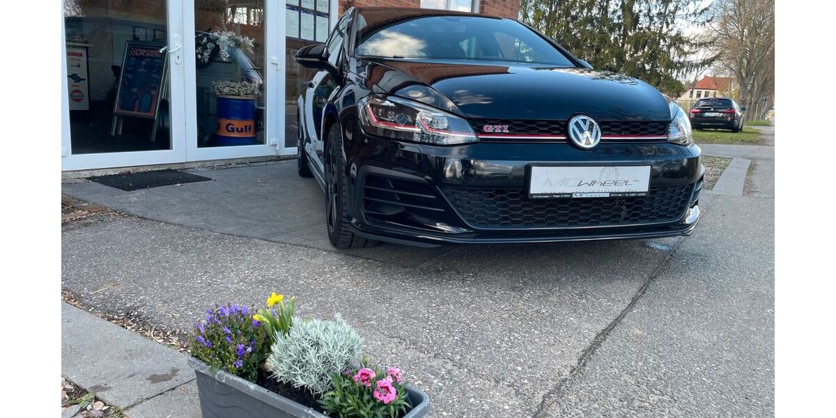 VW Golf 112.972 km 19.700 &euro; Haar 19273
