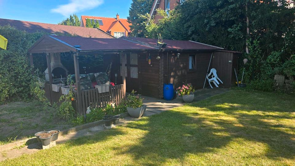 Wohnung 3.5 Zimmer mit Garten und Gartenhaus 3.5 zimmer