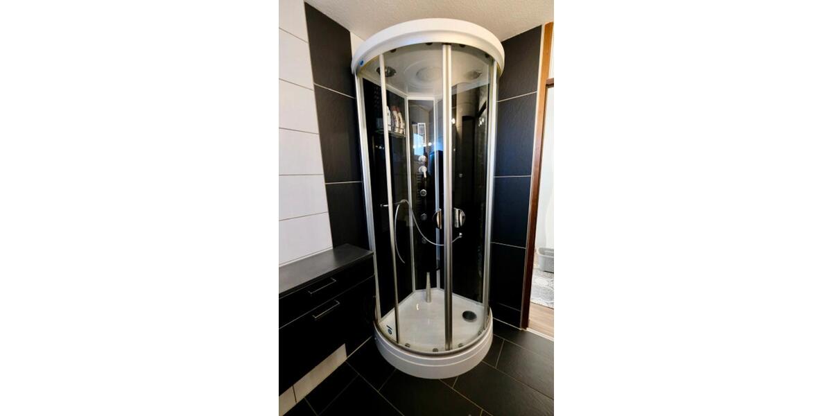 Provisionsfrei! Großzügige gepflegte 4,5 Eigentumswohnung 4.5 zimmer