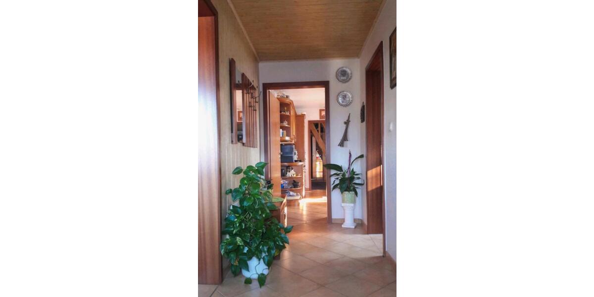 Einfamilienhaus Nordhausen - 6 Zimmer, 218 m&sup2;, 350.000&euro; | Angebot:26867248