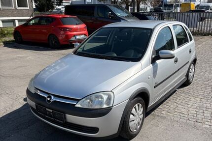 Opel Corsa 177.000 km 990 &euro; Nürnberg 90441