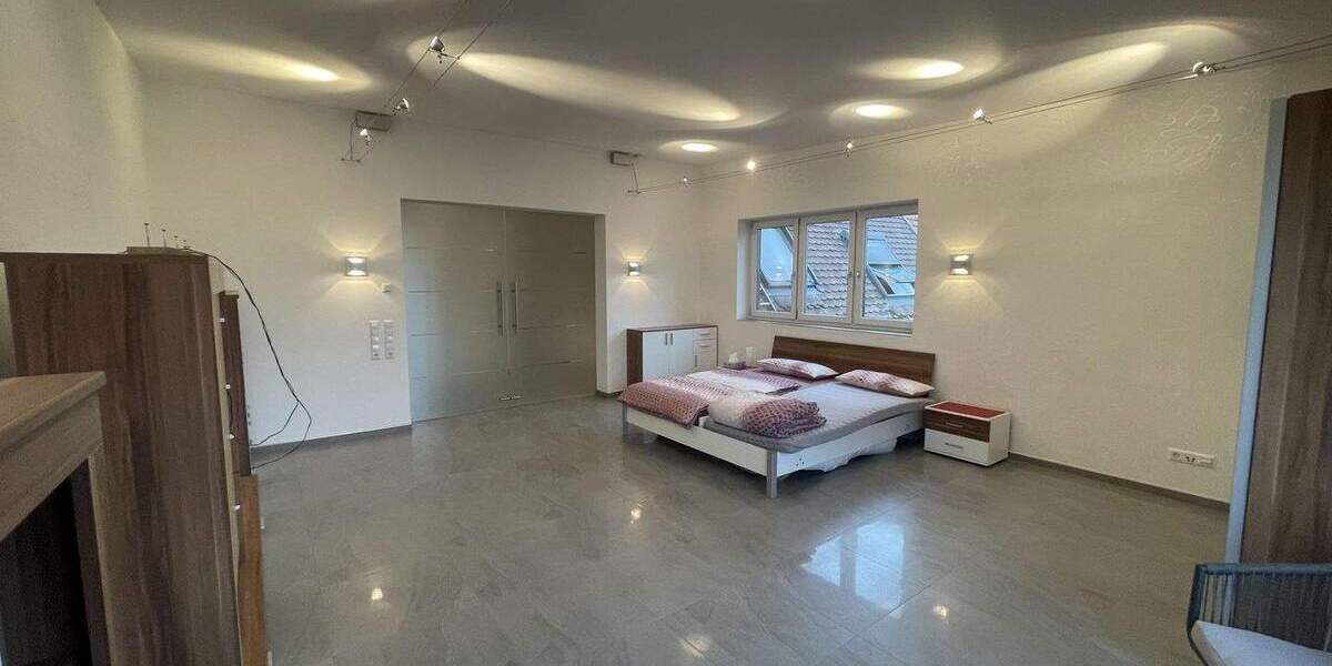 Etagenwohnung Stutensee Blankenloch - 3 Zimmer, 131 m&sup2;, 1.300&euro; | Angebot:24761781