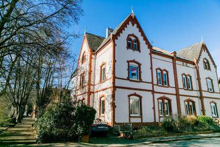 Haus zum Kaufen in Lahnstein 589.000 € 300 m²