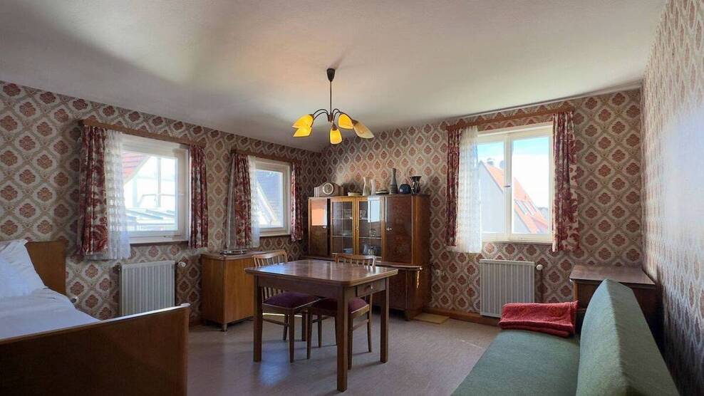 OFFENE BESICHTIGUNG am Dienstag, den 4. November um 16:30 Uhr - Wir freuen uns auf Sie! 5 zimmer