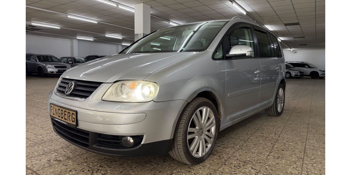 VW Touran 238.000 km 1.698 &euro; Suhl 98528