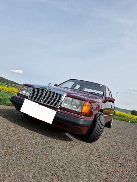 Mercedes-Benz 200 298.064 km 5.500 € Stadtlauringen 97488