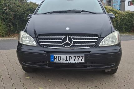 Mercedes-Benz Viano 215.600 km 13.000 € Magdeburg 39116
