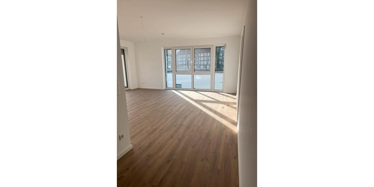 Etagenwohnung Delbrück - 4 Zimmer, 90 m&sup2;, 1.150&euro; | Angebot:25352300