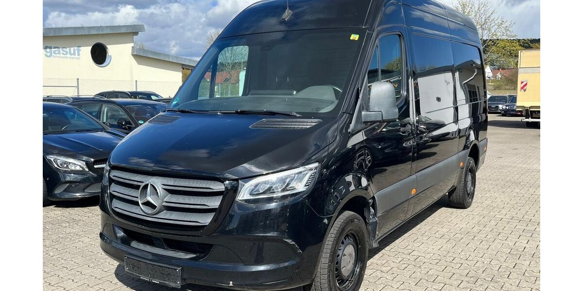 Mercedes-Benz Sprinter 295.000 km 24.900 &euro; Erlenbach/Main 63906